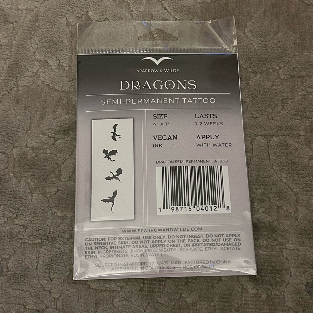 NEW Dragon Themed / Fourth Wing Book Merchandise / Goodies Bundle Box - Picture 13 of 16
